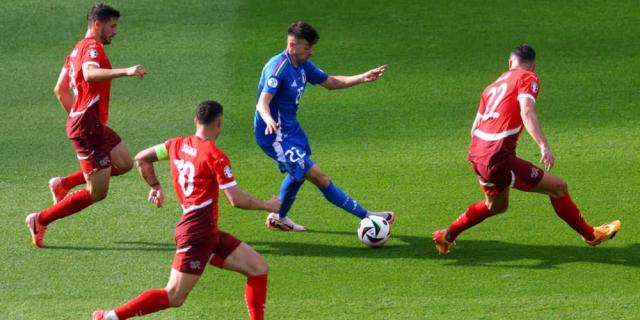 亿万28娱乐-【欧洲杯】卫冕冠军意大利0比2瑞士,巴尔加斯传射