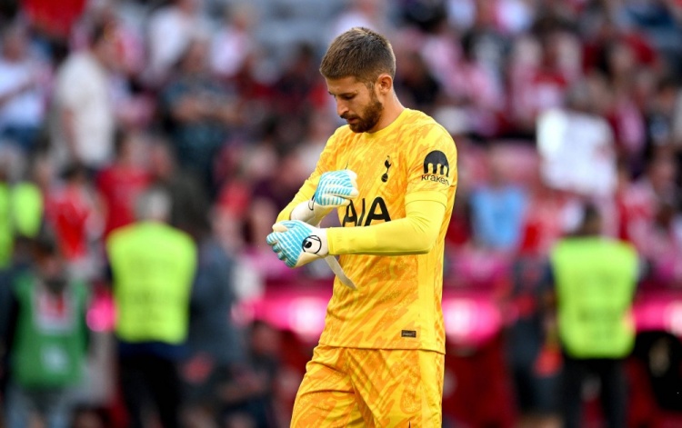 亿万28娱乐-莫雷托:虽然维卡里奥与尤文联系在一起,但最接近他的球队是国米