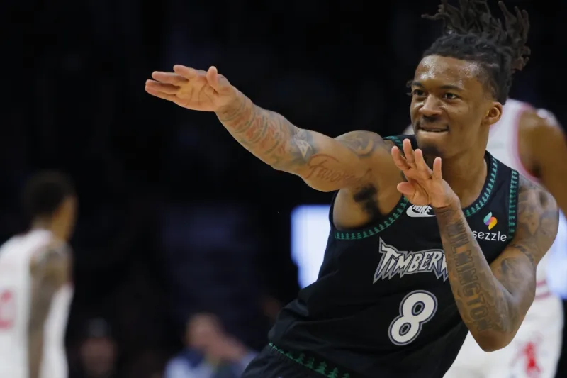 亿万28-海兰德近3战场均19.3分5.3次助攻5.0个篮板1.7次抢断